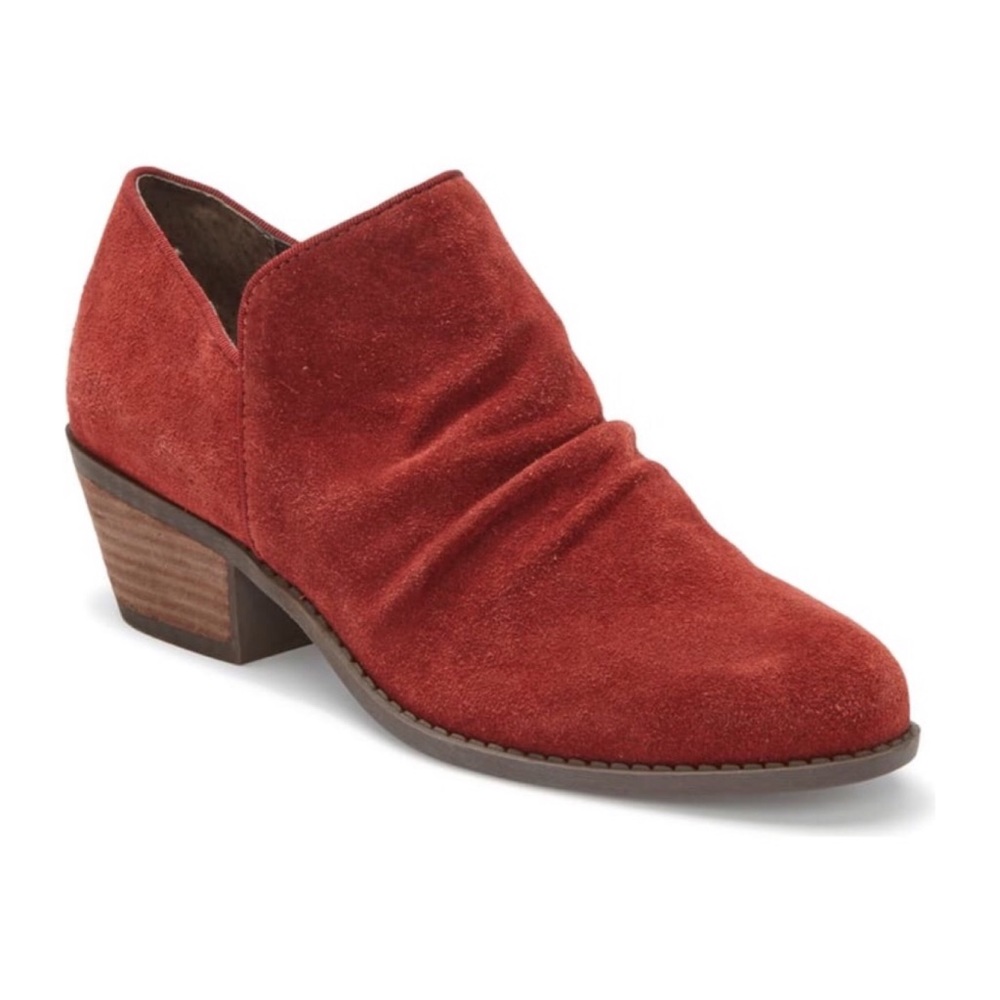 Me Too Zula Suede Chunky Bootie